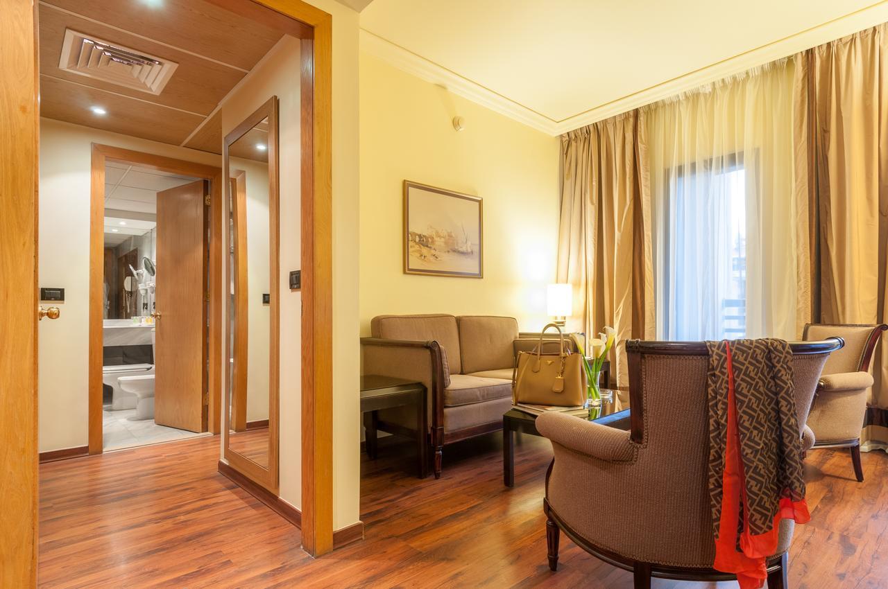 Le Commodore Hotel Bejrút Exteriér fotografie